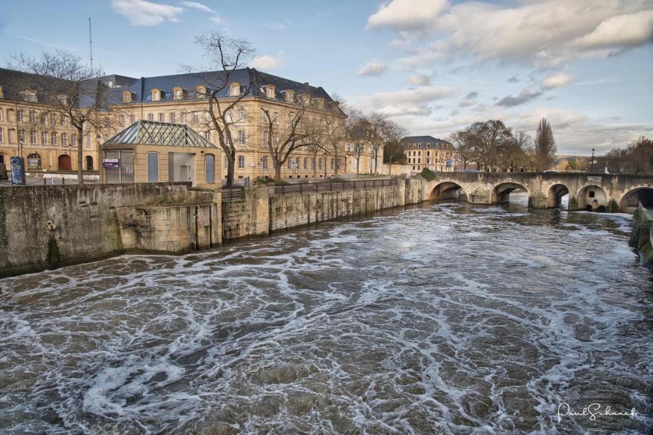 Suite cocon comme à Venise vue sur Metz Opéra Esterno foto